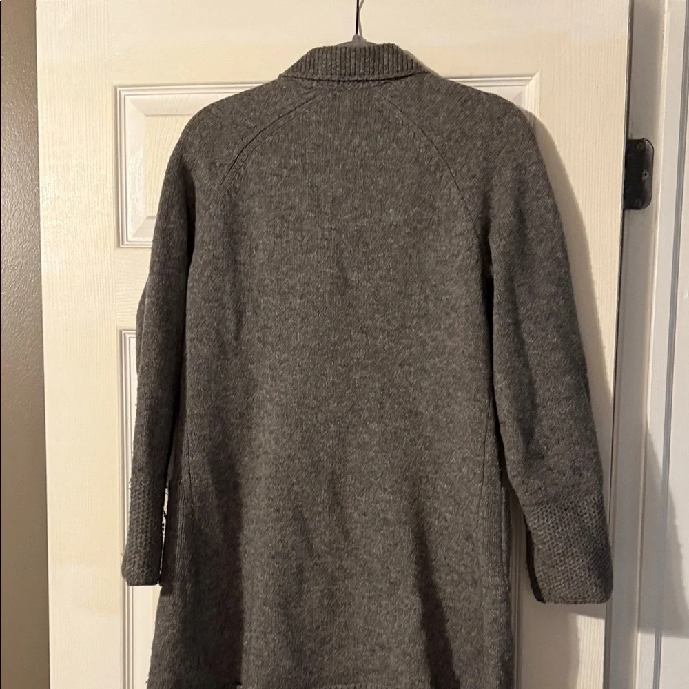 Gray Women's wool sweater  Coat - Picture 9 of 11